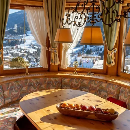 别墅 Bad Kleinkirchheim Lush And Spacious With Indoor Pool And Wellness - Seven Bedroom *