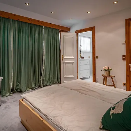 Lush And Spacious With Indoor Pool And Wellness - Seven Bedroom * Бад Кляйнкирххайм