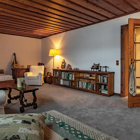 Lush And Spacious With Indoor Pool And Wellness - Seven Bedroom Вилла *