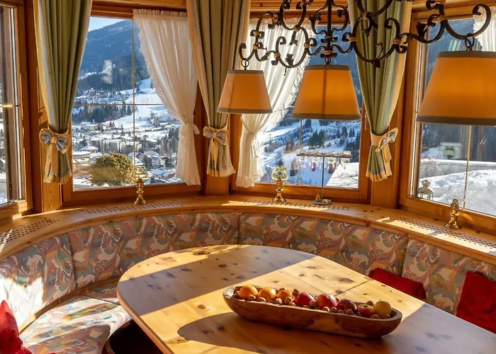 Villa Bad Kleinkirchheim Lush And Spacious With Indoor Pool And Wellness - Seven Bedroom *