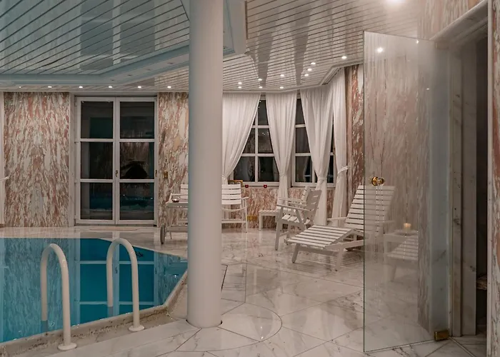 别墅 Bad Kleinkirchheim Lush And Spacious With Indoor Pool And Wellness - Seven Bedroom *